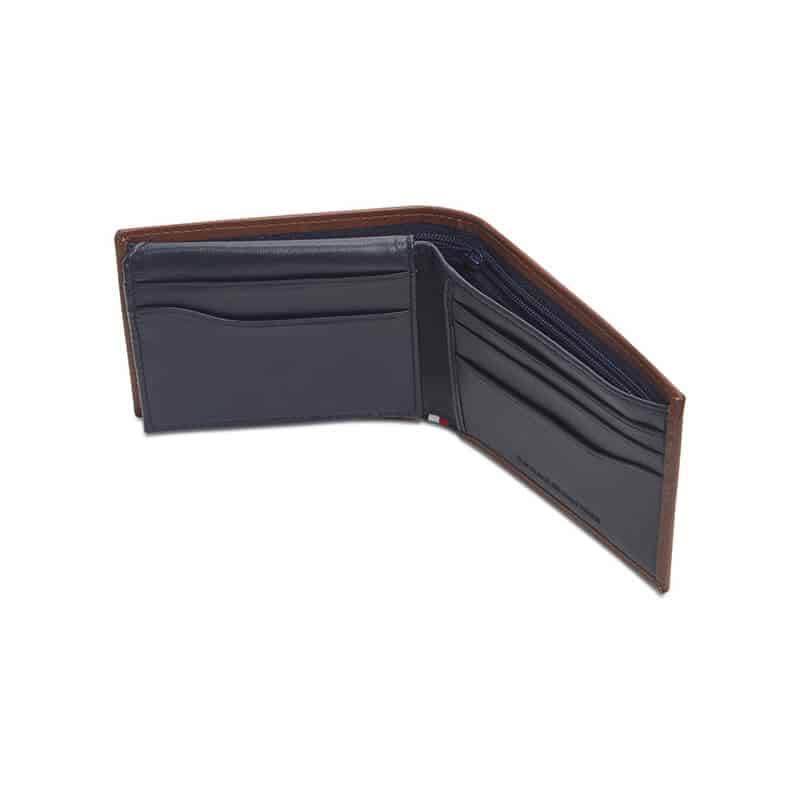 Portofel din piele pentru barbati Tommy Hilfiger Walt Leather RFID Wallet, Maro