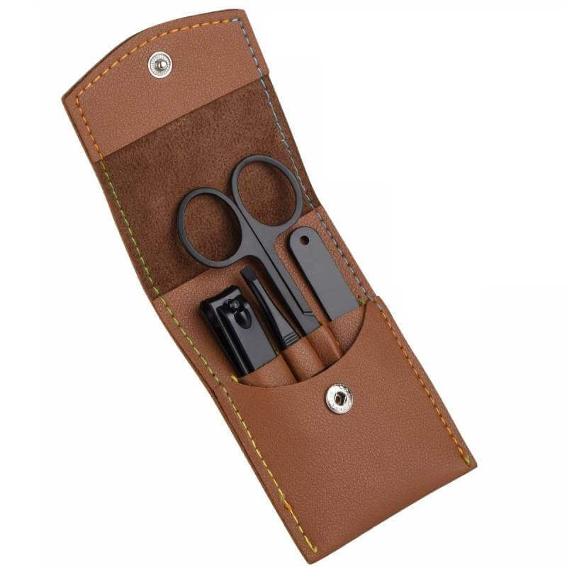 Trusa de unghii Edman 4 piese, unghiera, pila, penseta si forfecuta, cu pouch piele ecologica, Maro